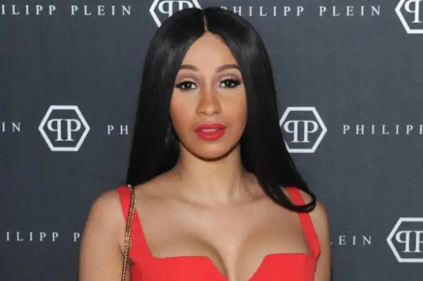 Instrumental: Cardi B - Pop Off